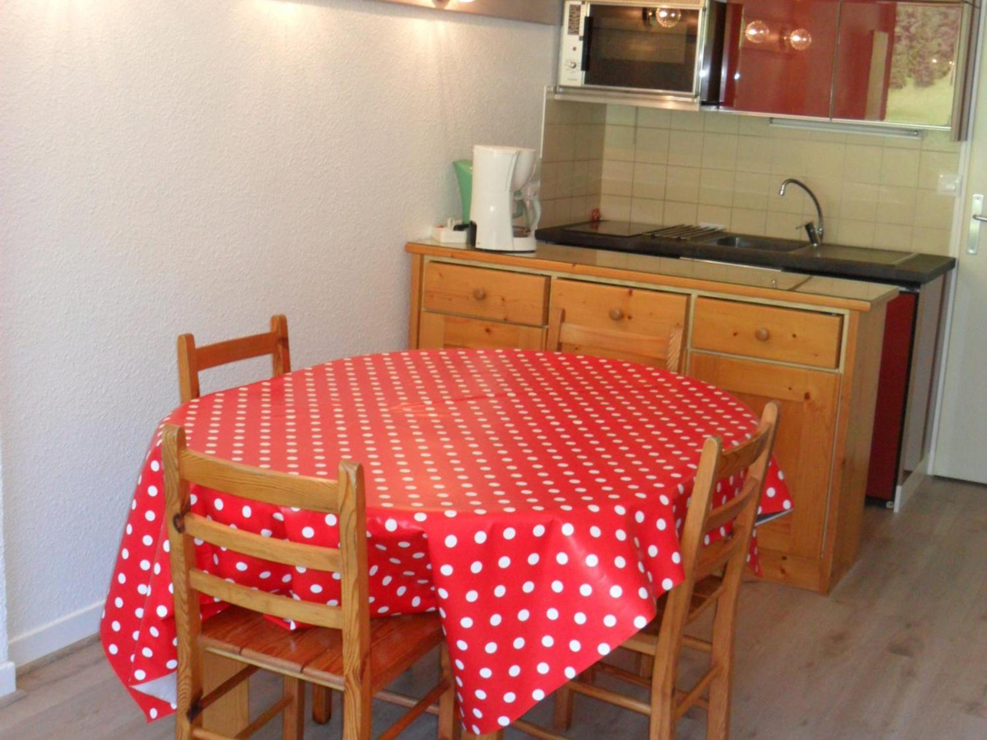 Studio Cabine Avec Balcon Proche Centre Et Pistes, Parking Et Navette Gratuite - Fr-1-515-98 Villard-de-Lans Eksteriør billede